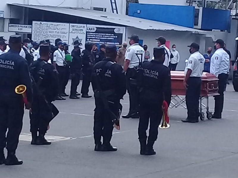 Acapulco: dan último adiós a policía vial asesinado el lunes