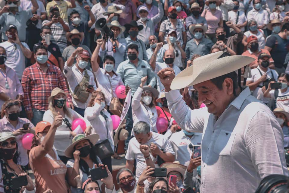 Félix Salgado Macedonio acepta que Morena procese quien lo sustituya en la candidatura por Morena