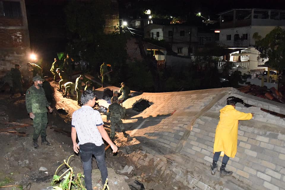 Se declara en sesión permanente Comité Estatal de Protección Civil de Guerrero por Tormenta Tropical Dolores