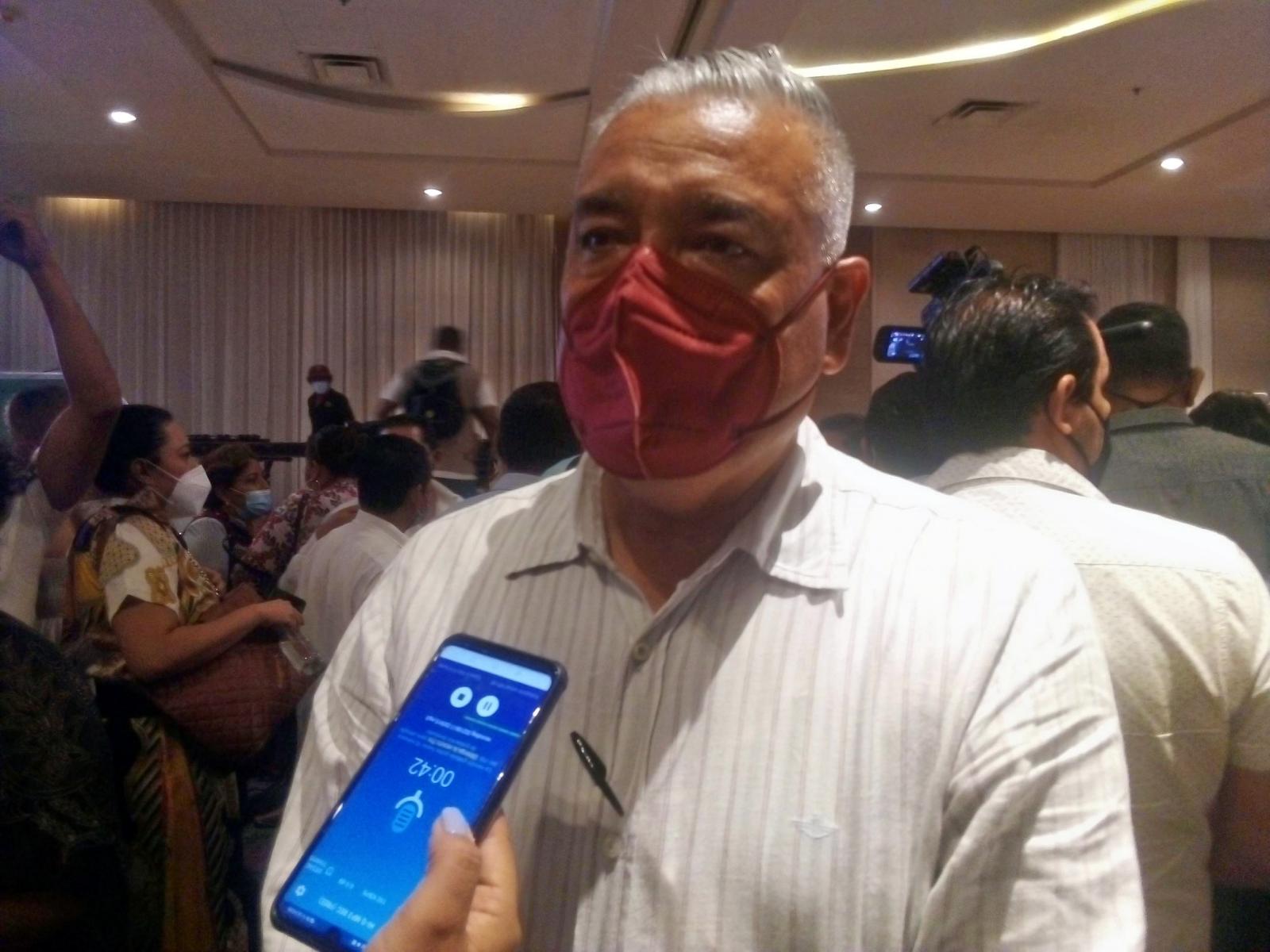 El diputado local Ricardo Castillo no se niega a ser el titular de Educación en Guerrero