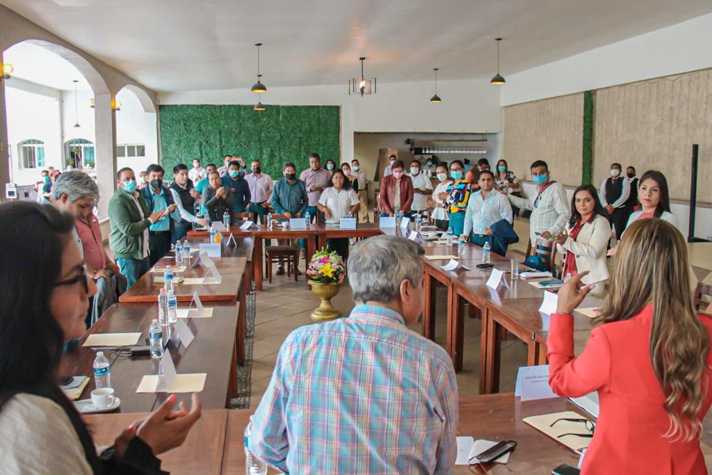 Se reúne Evelyn Salgado Pineda con diputadas y diputados locales electos de Morena
