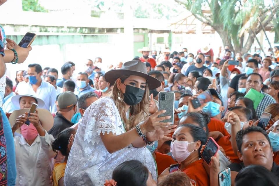 Salud, educación y desarrollo económico, sus ejes fundamentales, dice Evelyn Salgado en Ometepec