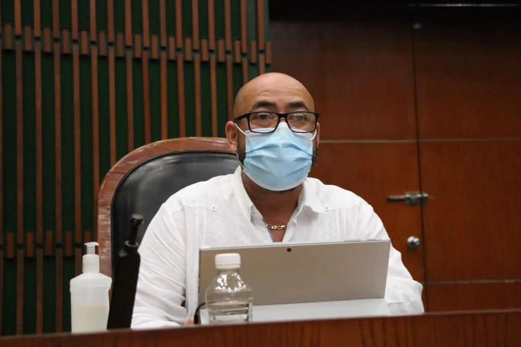 Aprueban reforma para que trabajadores puedan ausentarse del trabajo por actividades educativas de sus hijos