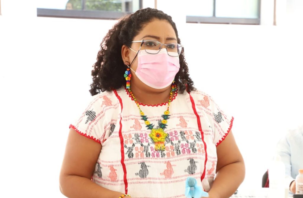 Es urgente implementar políticas públicas más eficientes en favor de las mujeres indígenas y afromexicanas, considera la diputada Marben de la Cruz Santiago