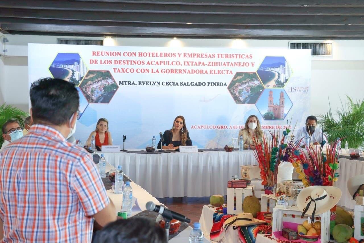 Evelyn Salgado: Empresarios del ramo turístico le piden «un Acapulco, un Guerrero, como el de antes”