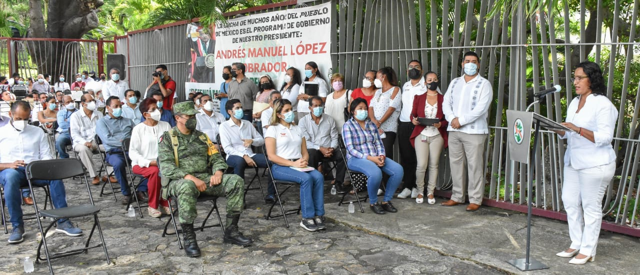 Abelina López «arma cochinito» para poder pagar salarios y aguinaldos a trabajadores del Ayuntamiento de Acapulco
