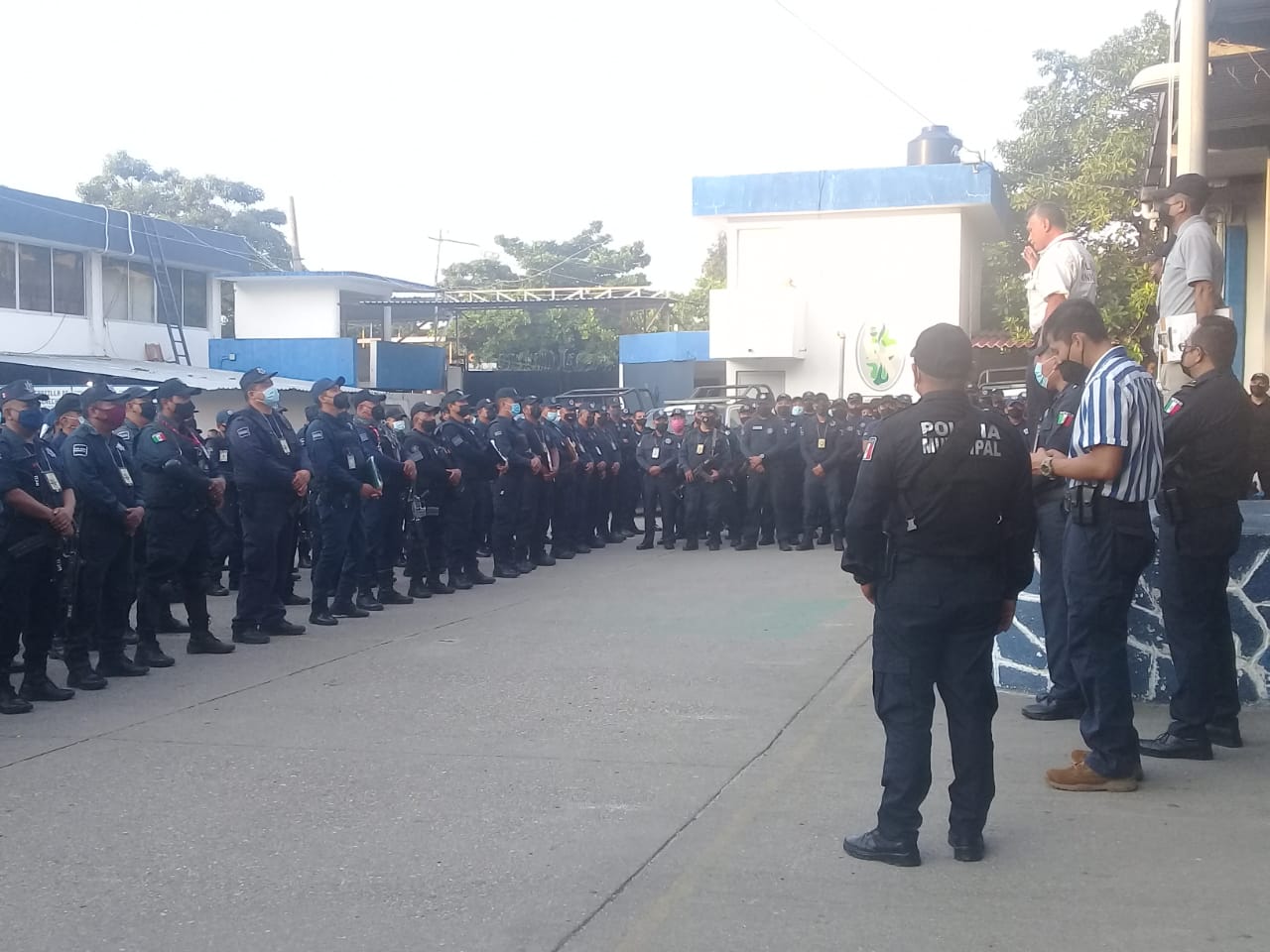 Policías de Acapulco son capacitados para mejorar su desempeño laboral