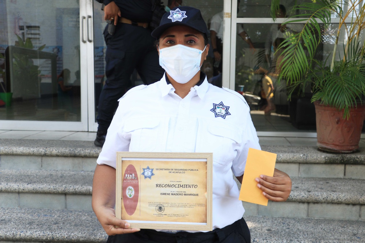 Acapulco: por primera vez se reconoce a policías por sus actos sobresalientes en el servicio