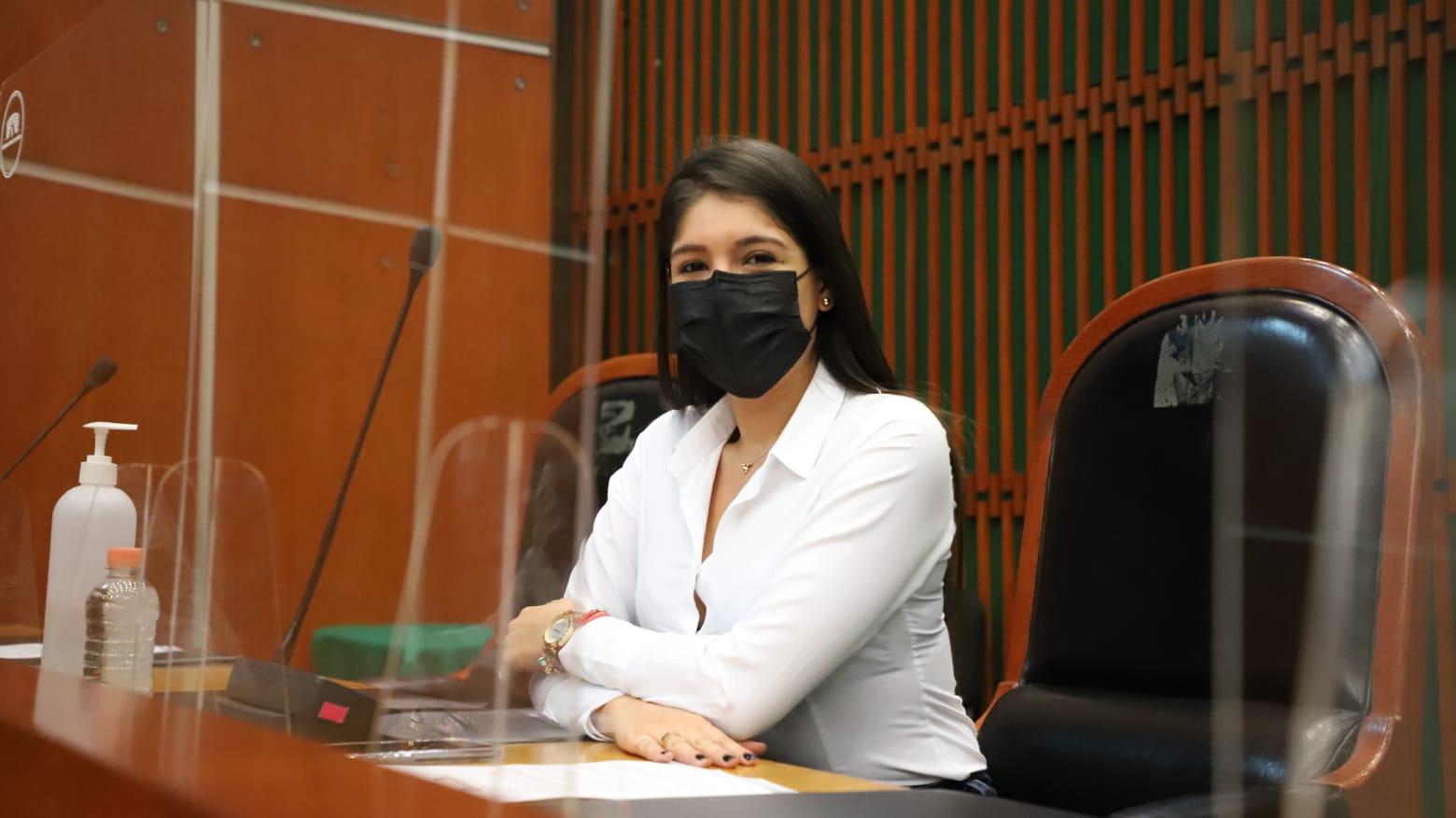 Incremento al presupuesto permitirá cumplirle al pueblo de Guerrero: Estrella de la Paz Bernal