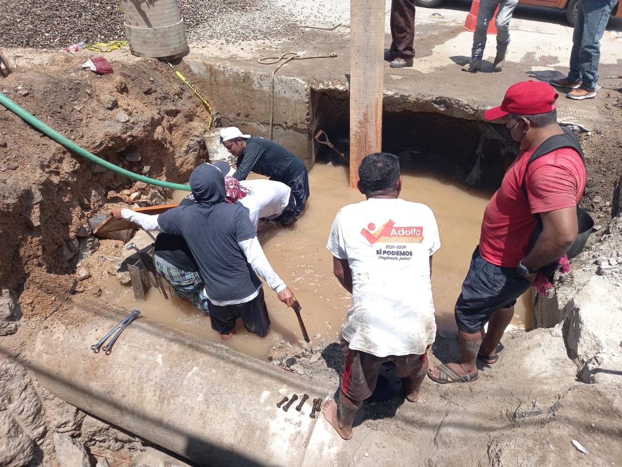 Concluye Capama reparación de fuga en la avenida Farallón del Obispo
