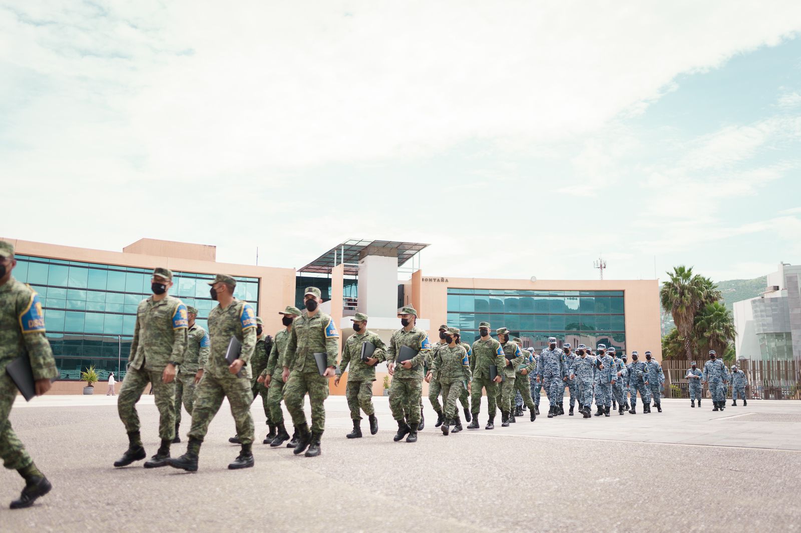 Gobierno de Guerrero organiza Foro Reconstrucción del Tejido Social y Cultura de Paz; asisten alumnos de la Escuela Superior de Guerra