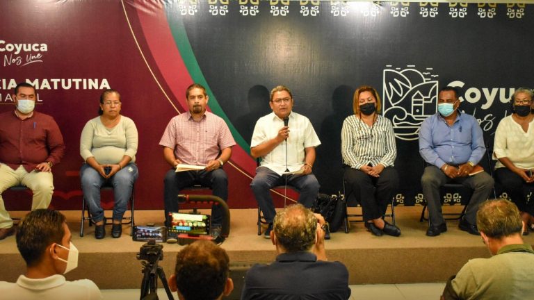 esta es la agenda de actividades en la semana de ossiel pacheco en coyuca de benitez