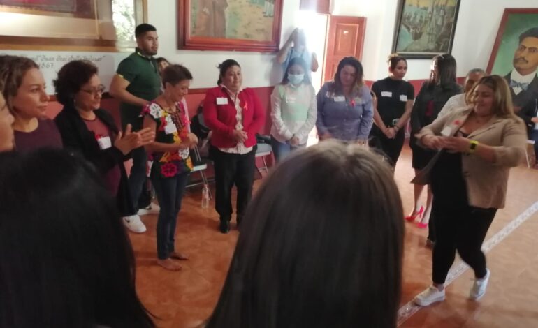 Capacitan sobre la institucionalización a la Transversalización de Género