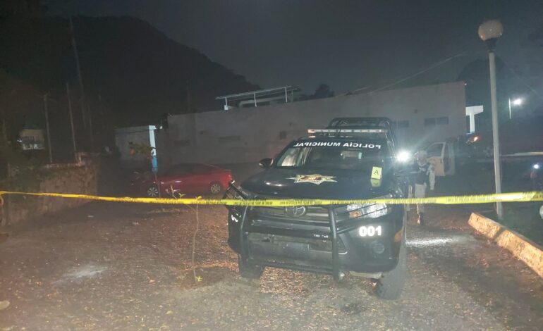 Atentan contra la presidenta municipal de Juan R. Escudero