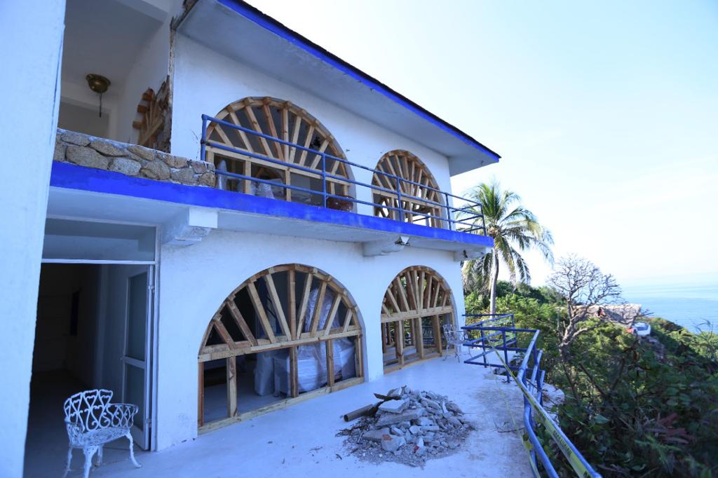 Evelyn Salgado da banderazo a los trabajos de rehabilitación de la Casa de los Vientos en Acapulco
