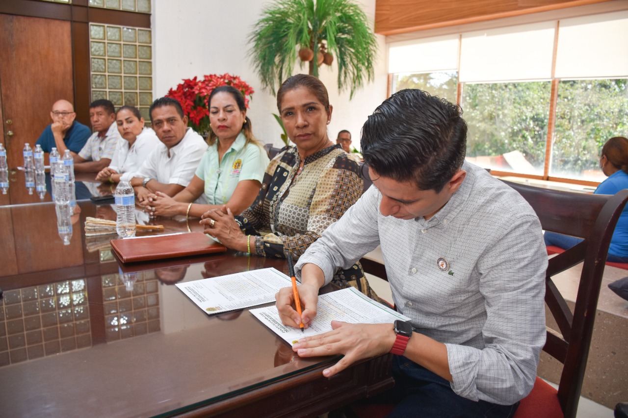 Atiende Gobierno de Abelina López, a base trabajadora y dirigentes sindicales