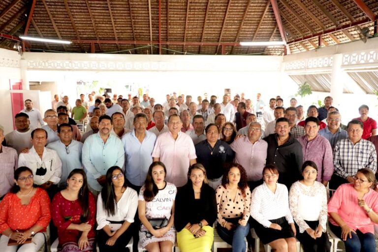 sector de la Construccion respalda a Marcelo Ebrard en Guerrero-II