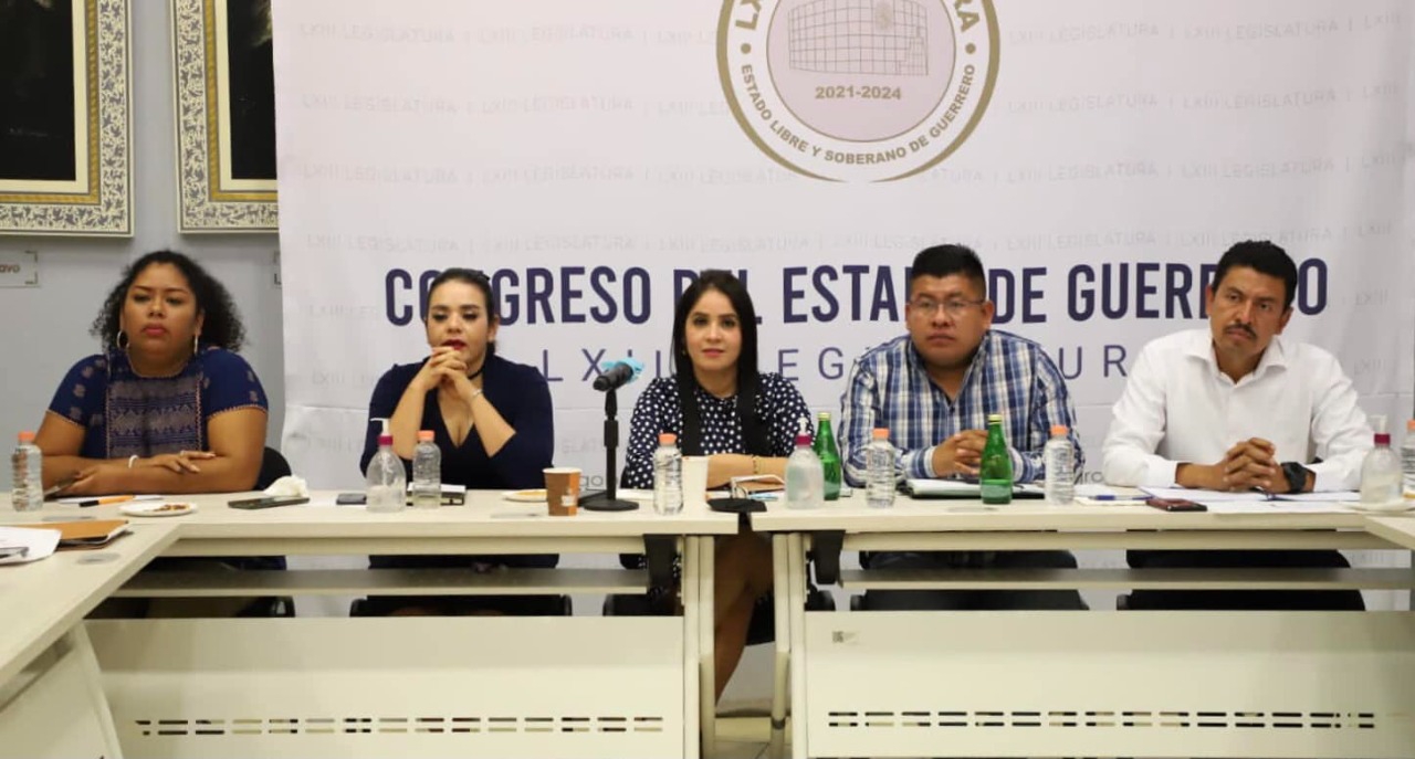Con Yoloczin, la forma es fondo