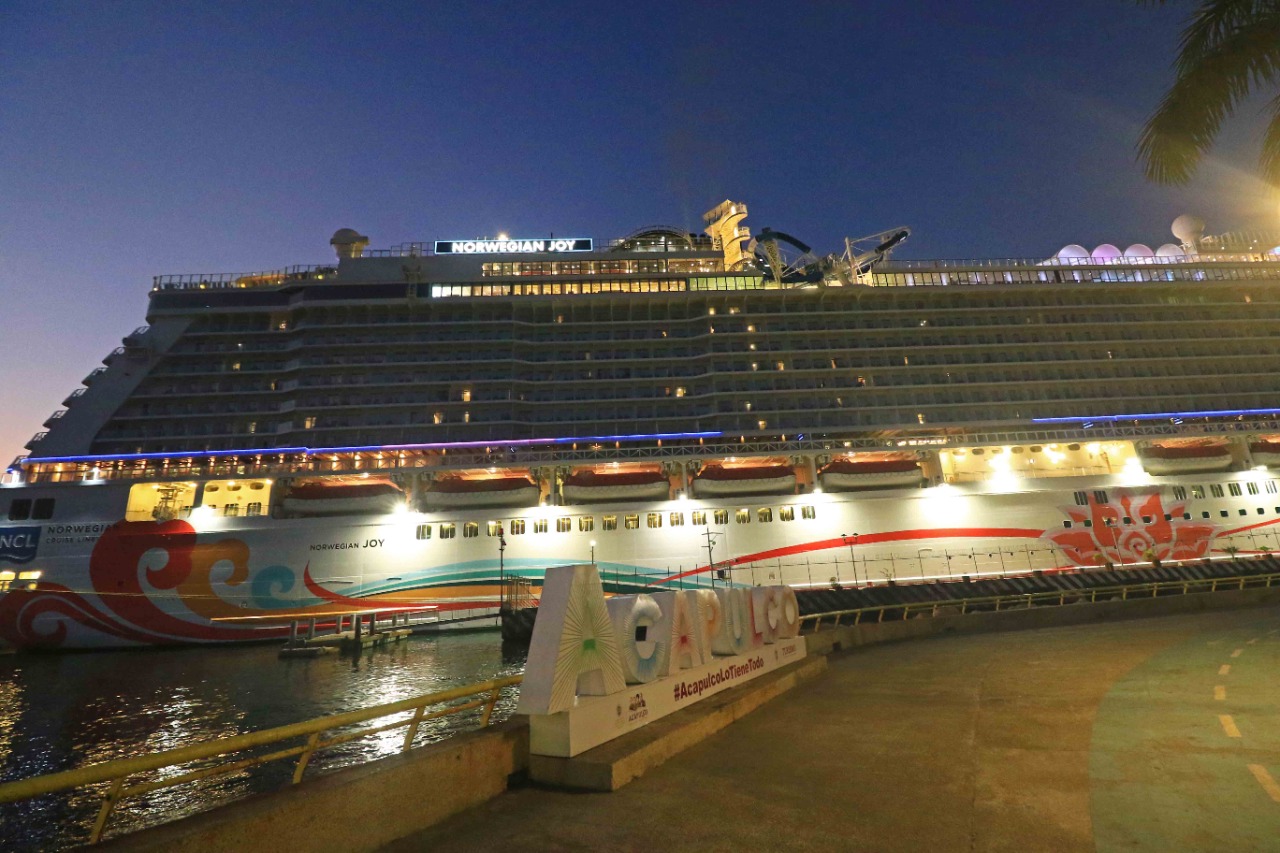 Por segundo día consecutivo Acapulco recibe un crucero con 5 mil 108 personas a bordo