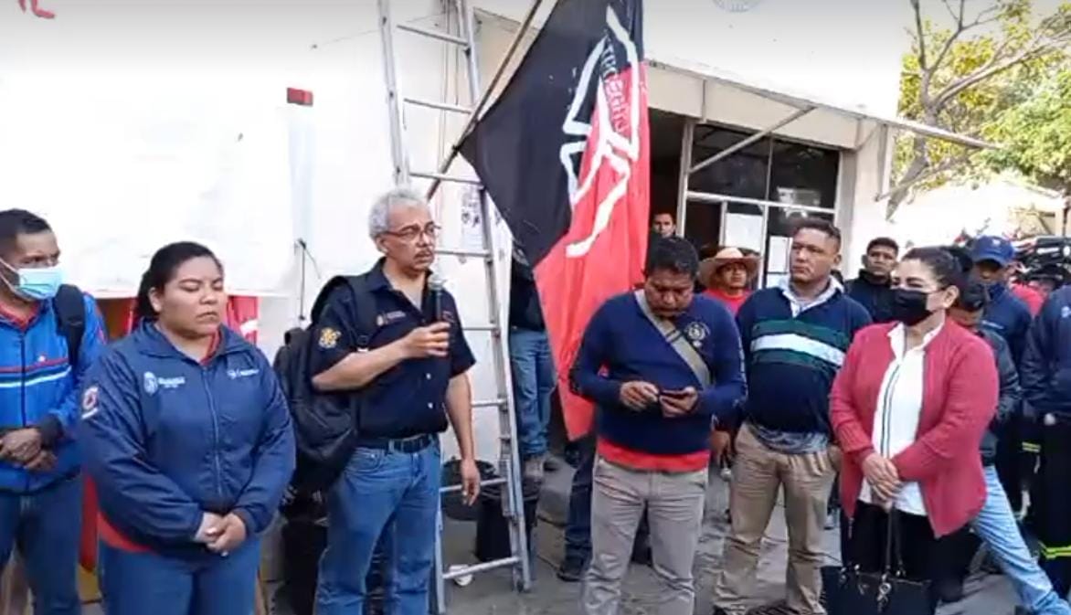 Por viáticos, seguridad laboral y equipo, trabajadores de Protección Civil paran labores