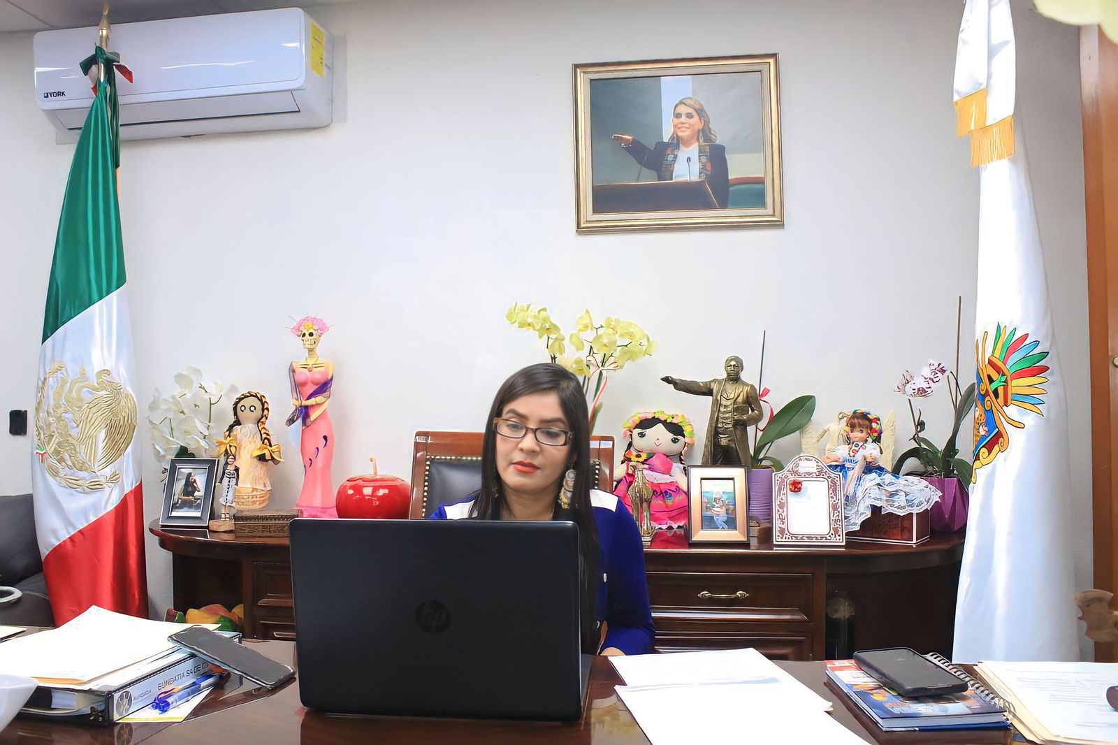 La agenda de la diputada Yoloczin