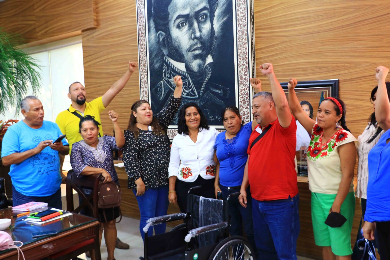 Reconocen dirigentes de izquierda, trabajo de Abelina López en Acapulco