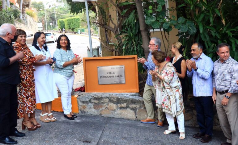 Participa Abelina López, en homenaje a Jaime Camil Garza