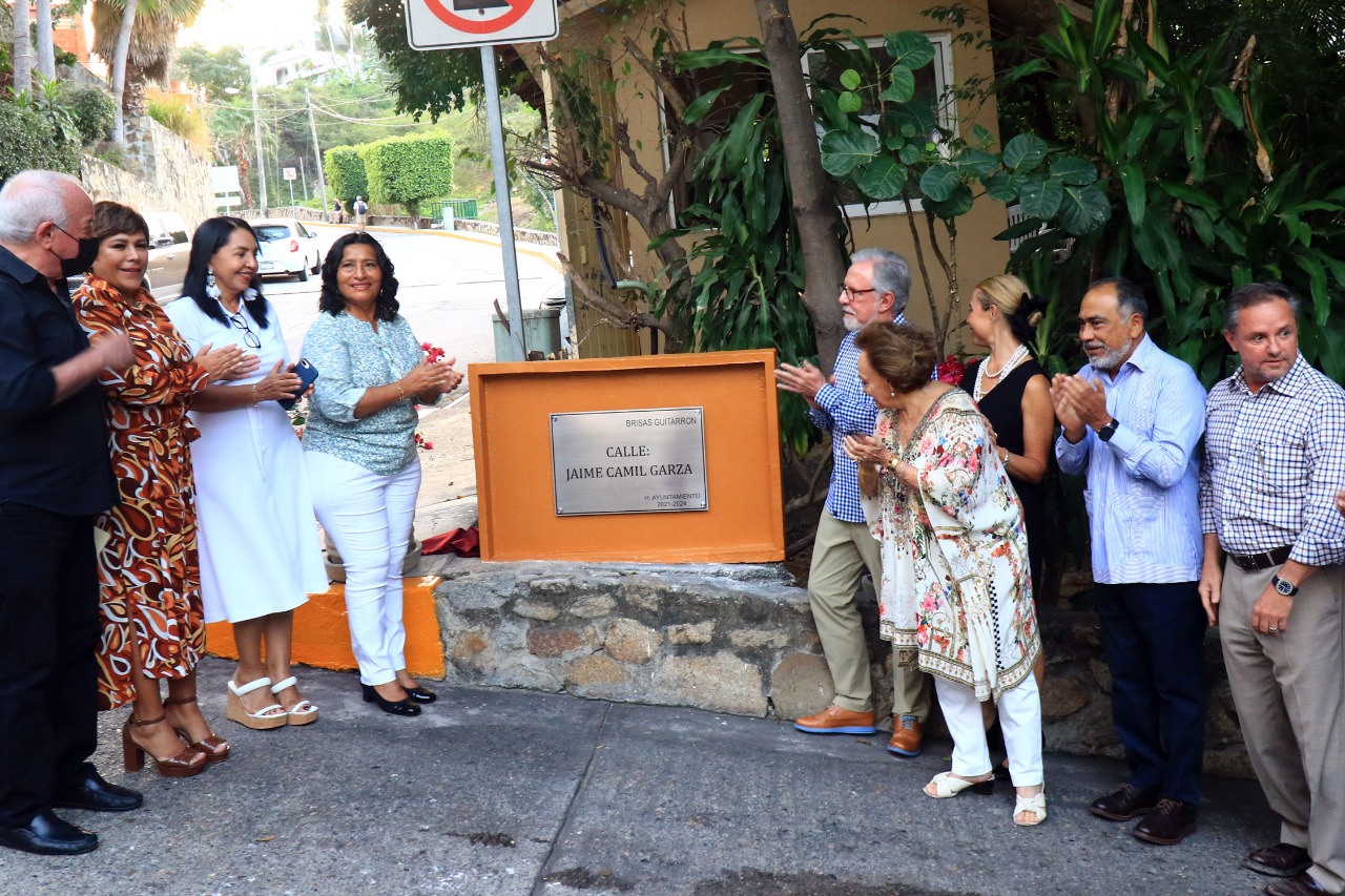 Participa Abelina López, en homenaje a Jaime Camil Garza