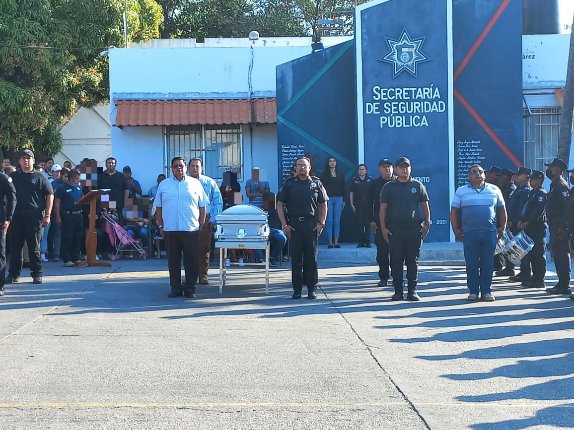 Dan último pase de lista a policía, Samuel Buenfíl