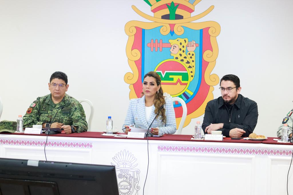 Reconoce Evelyn Salgado trabajo de las corporaciones de seguridad durante la sesión de la Mesa de Coordinación para la Construcción de la Paz