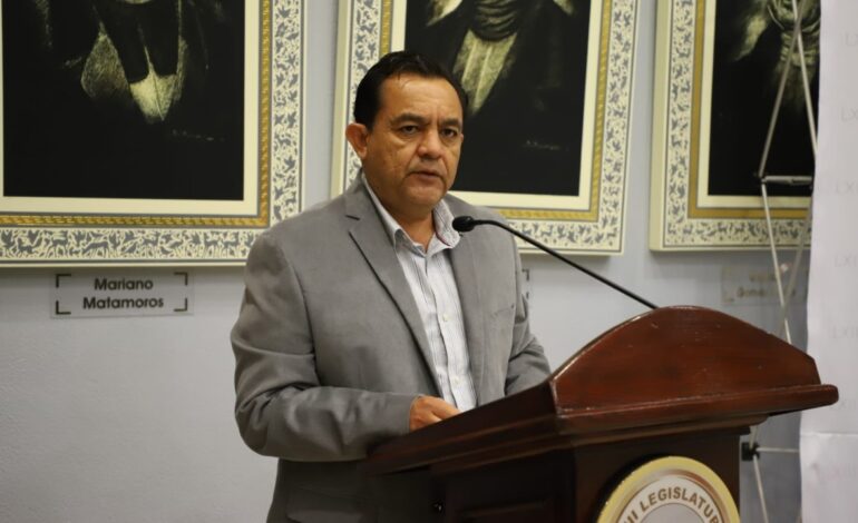 Comisión de Atención a Migrantes atiende peticiones de comunidad guerrerense en Estados Unidos
