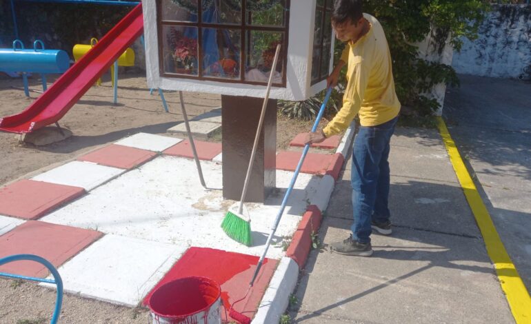 Continúa Gobierno de Abelina López, rehabilitando espacios recreativos