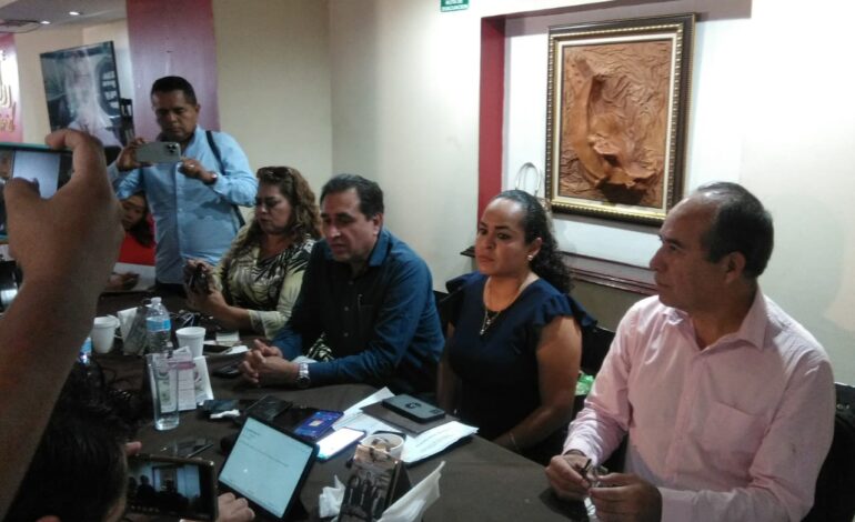 Sin emplazamiento ni notificación oficial, sindicato toma el Congreso de Guerrero: funcionarios