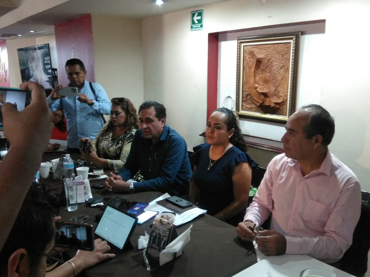 Sin emplazamiento ni notificación oficial, sindicato toma el Congreso de Guerrero: funcionarios