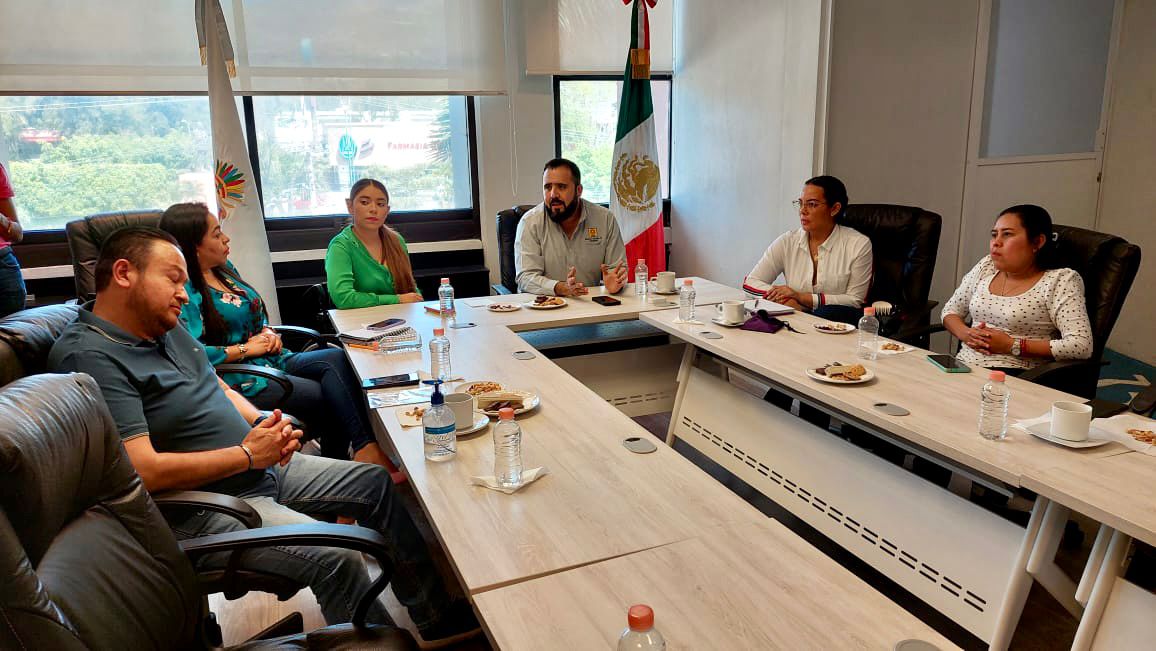 Diputadas y dirigencia del PRD analizan reformas electorales