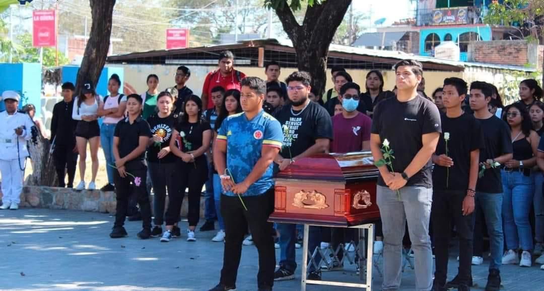 Dan último pase de lista a César y Miguel, estudiantes del Tec Acapulco tras muerte en accidente de tránsito