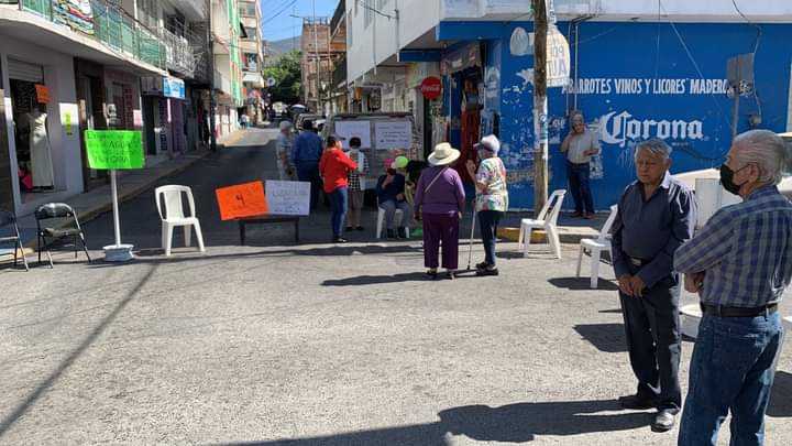 Capach aumenta las cuotas de agua a vecinos del Centro de Chilpancingo y no se las abastece desde noviembre