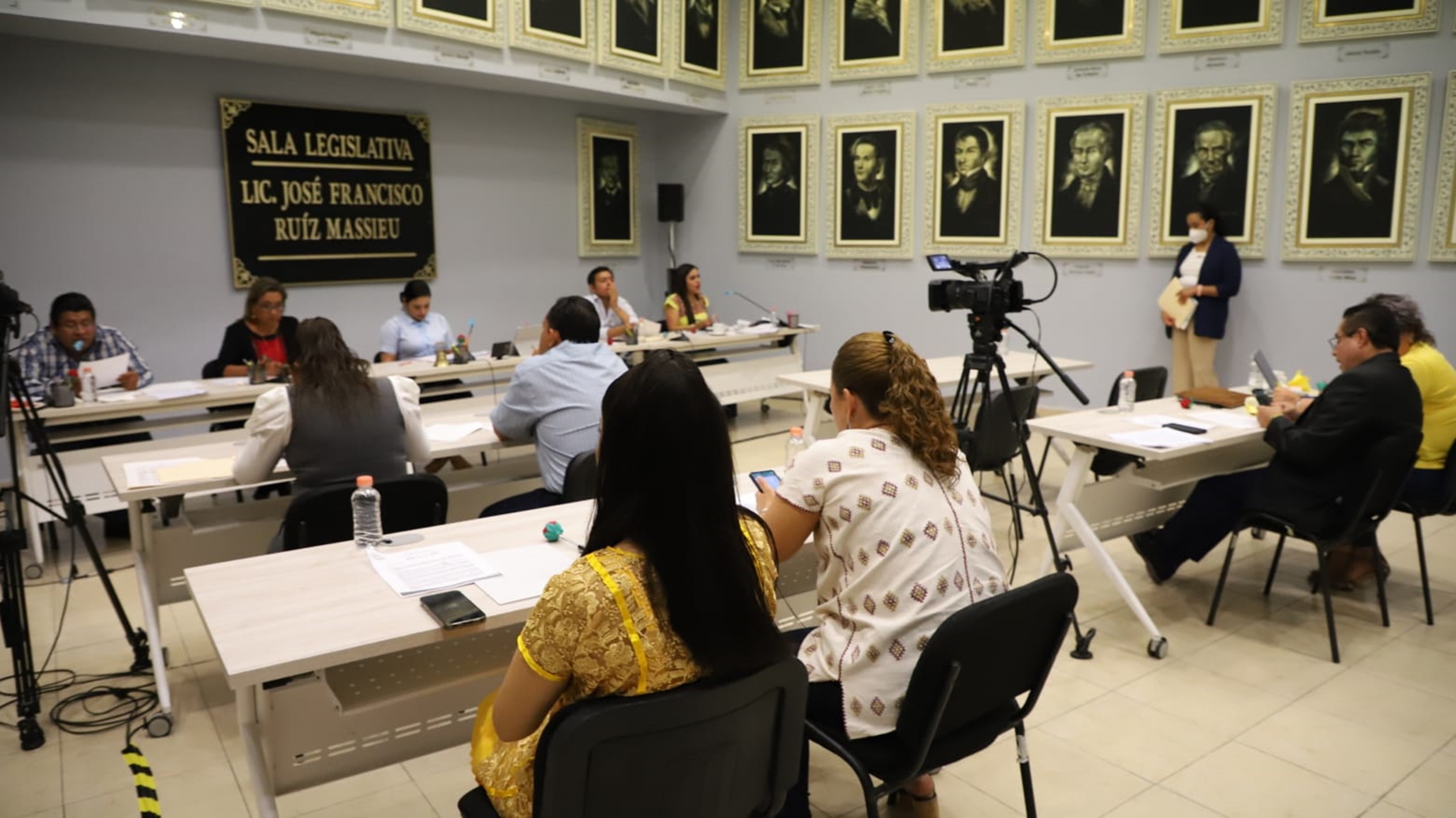 Debaten legisladoras y legisladores de la Comisión Permanente sobre aumento al peaje en la Autopista del Sol