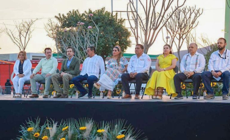 Inaugura Evelyn Salgado el obelisco «Renacer de Iguala»