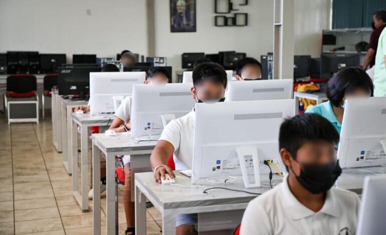 Visita Liz Salgado la Fundación “Nuestros Pequeños Hermanos” en el Estado de Morelos