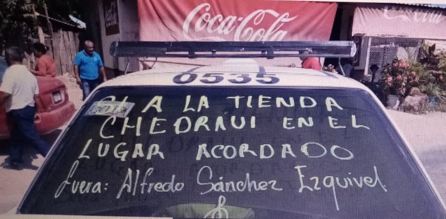 Acusan al diputado Alfredo Sánchez de presuntamente promover cambio de sitio de Chedraui en Ayutla de los Libres