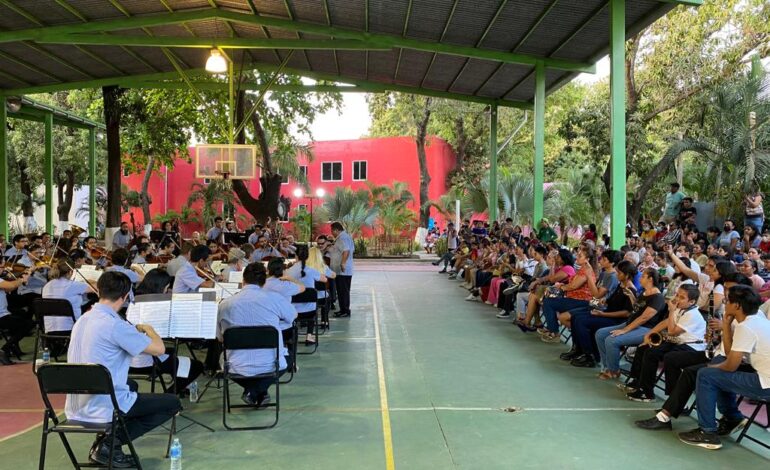 Realiza la Filarmónica de Acapulco concierto especial en el Polideportivo Cici Renacimiento