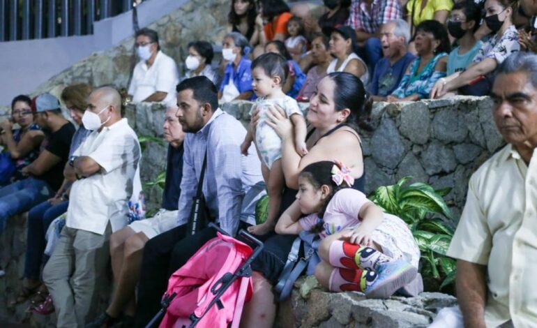 Con concierto de la Filarmónica de Acapulco, el Parque Papagayo cierra actividades por 42 Aniversario
