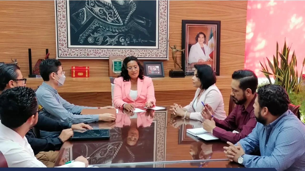 Firma la Fiscalía de Guerrero con Abelina López convenio para labores de inteligencia, seguridad e infraestructura