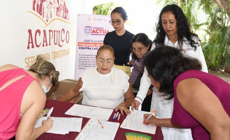 Entrega la Secretaría de la Mujer material de difusión de la Campaña «Guerrero Actúa contra la Violencia hacia las Mujeres» en Acapulco