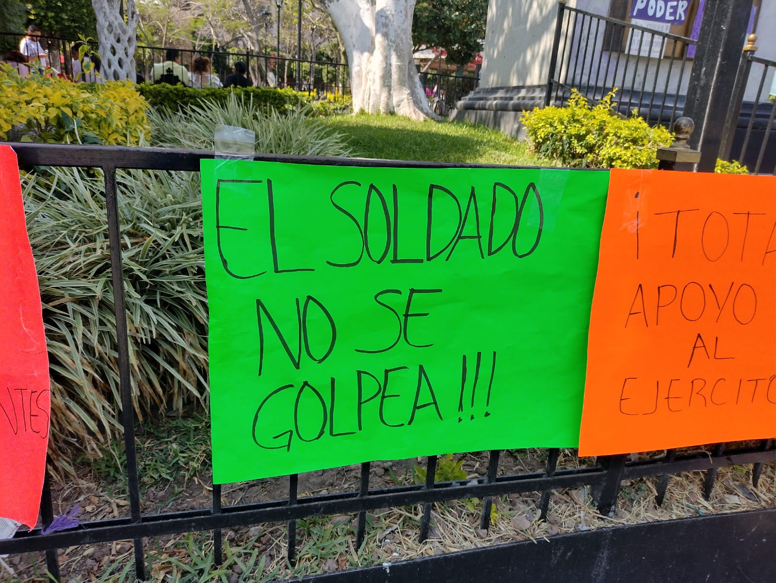 Civiles apoyan al Ejército en Chilpancingo por el caso Tamaulipas