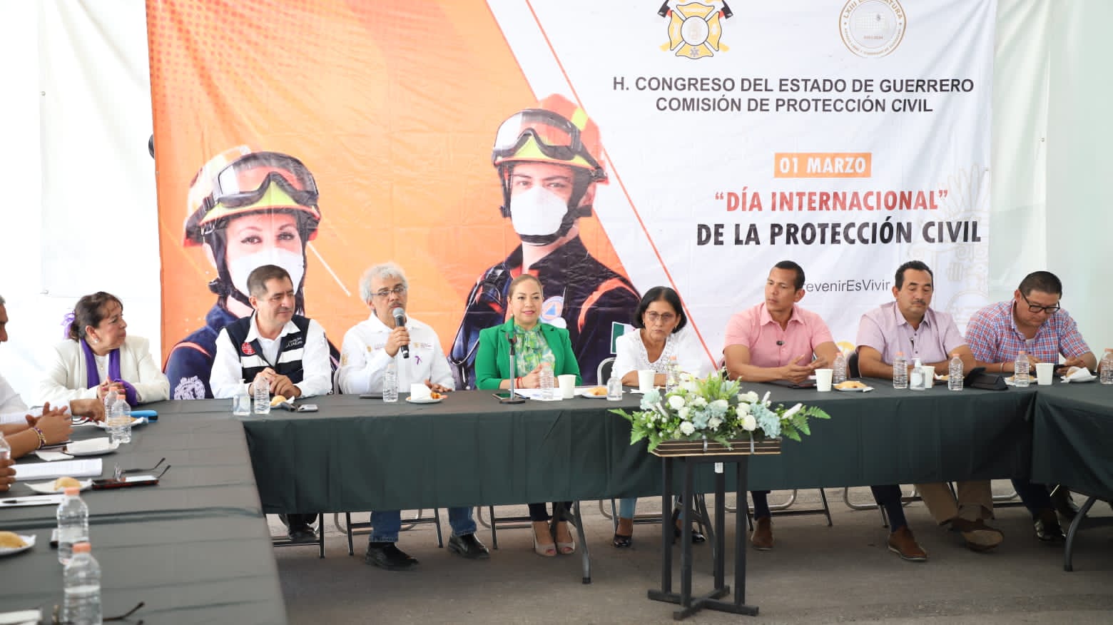 Protección Civil capacita a trabajadores del Congreso de Guerrero