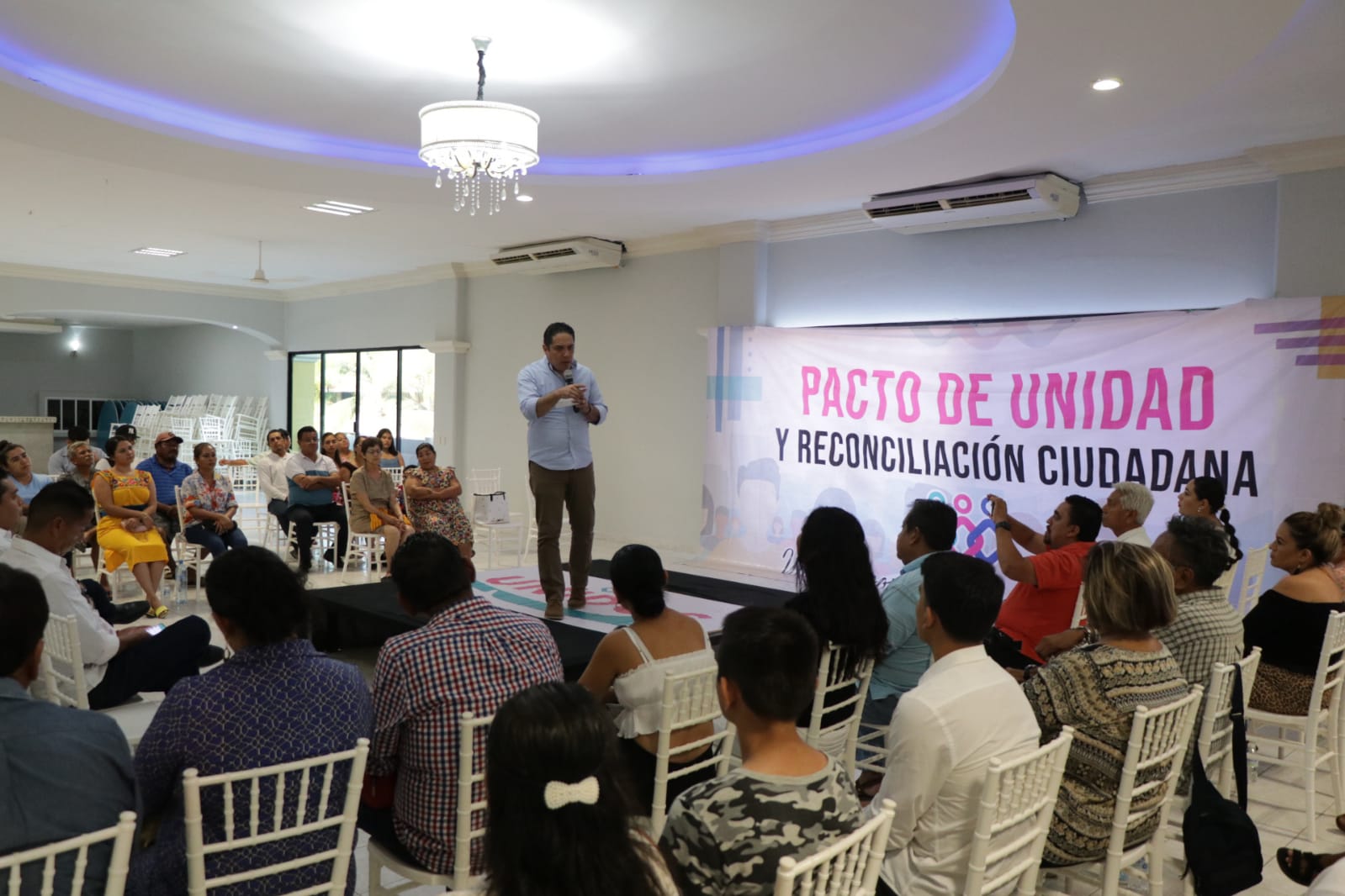 «Vamos a construir los proyectos que Guerrero necesita», asegura Evodio durante foro en Zihuatanejo