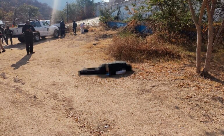 Asesinan a un hombre sobre la carretera Iguala-Taxco, Guerrero