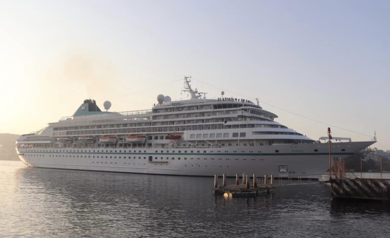 Arriba a Acapulco por primera vez el crucero MS Amera, décimo octavo de la temporada 2022-2023